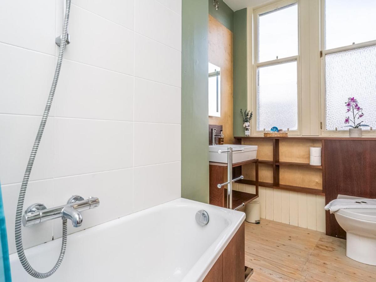 New Stunning 3 Beds Flat In Chic Area Of The City Единбург Екстер'єр фото